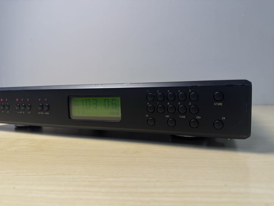 Tuner T+A Pulsar T1000 AC - Hi‑Fi FM/AM stereo solidny sprzęt, pamięć