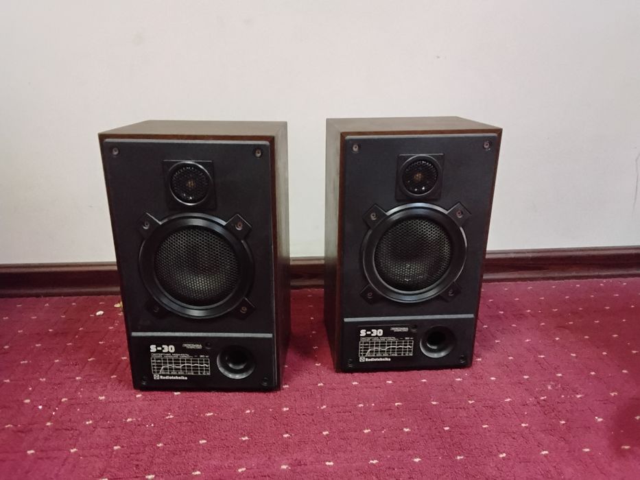 Две колонки RADIOTEHNIKA S-30 30W "Паспортная мощность" б/у