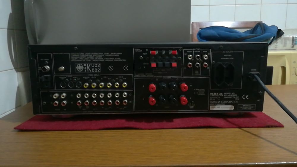 YAMAHA Amplificador A/V Receiver RX-V590RDS