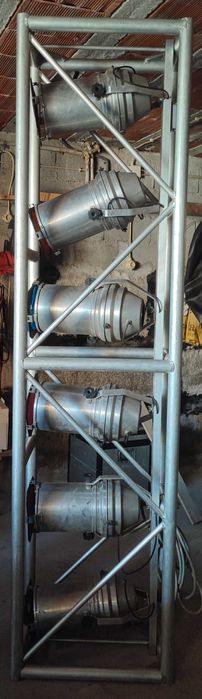 Trace em alumínio com 6 projetores 1000 watts cada