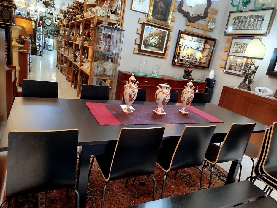 Mesa e 13 Cadeiras Ikea