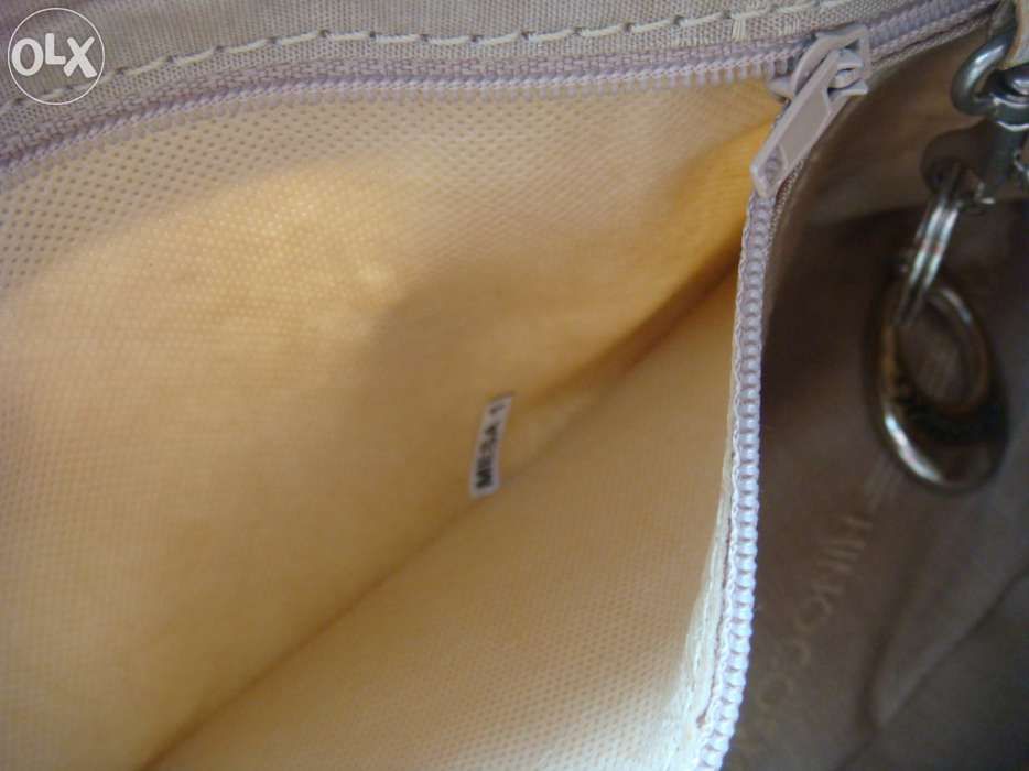 NOVA, Carteira dourada da Hinocosm