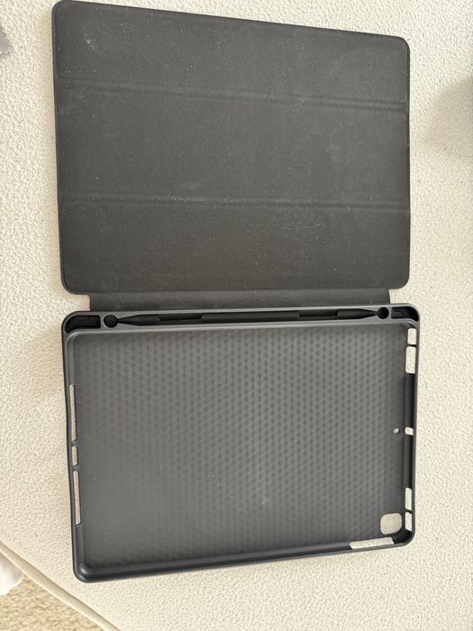 Nowy ETUI do APPLE IPAD 10.2 7/8 2019/2020