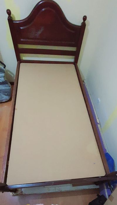 Cama de Solteiro Madeira