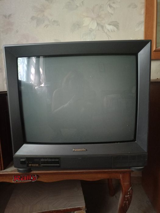 Продам рабочий видеомагнитофон Панасоник