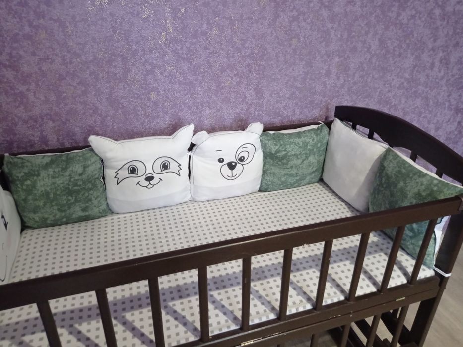 Набір в ліжечко для новонароджених , дитячий постільна білизна 
У комп