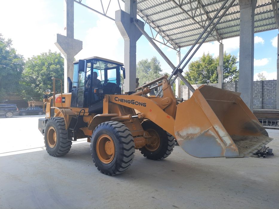 Фронтальний навантажувач, фронтальный погрузчик CHENGGONG CG930K