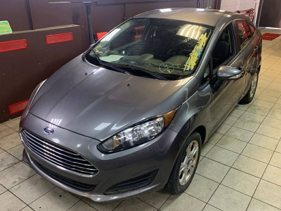 Ford Fiesta mk7 USA мк7 Разборка Радиатор + Телевизор + Диффузор США