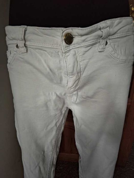 Spodnie Bermudy rybaczki jeansowe białe r 40
