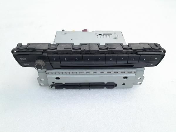 Rádio / auto-rádio BMW 1 (F20)
