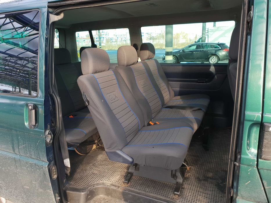 Volkswagen Caravella 171 KM