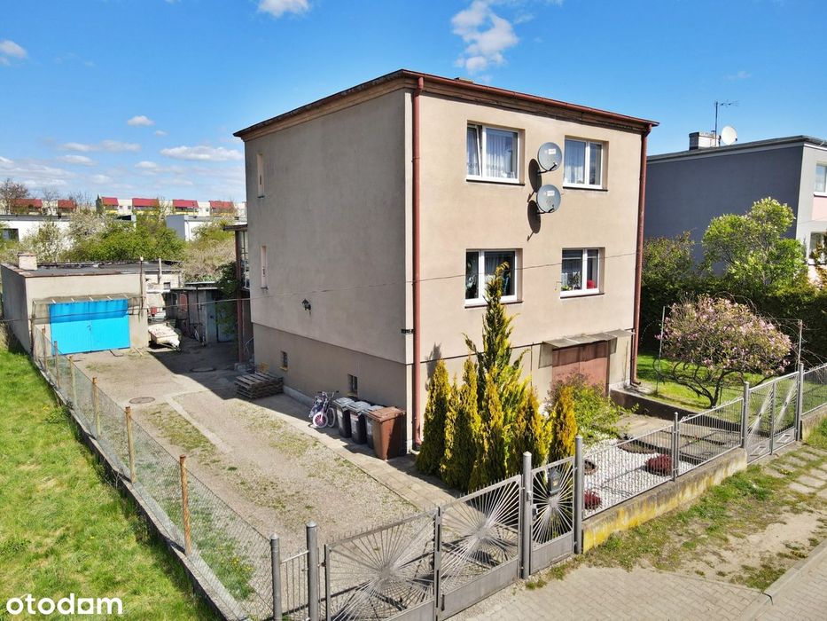 Dom wolnostojący, 5 pokoi, działka 1090 m2, objęta MPZP, Koziegłowy.