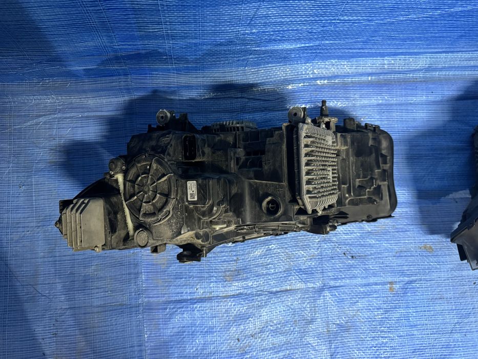 Фари передні bmw 5 g30 g31 adaptive led європа в зборі