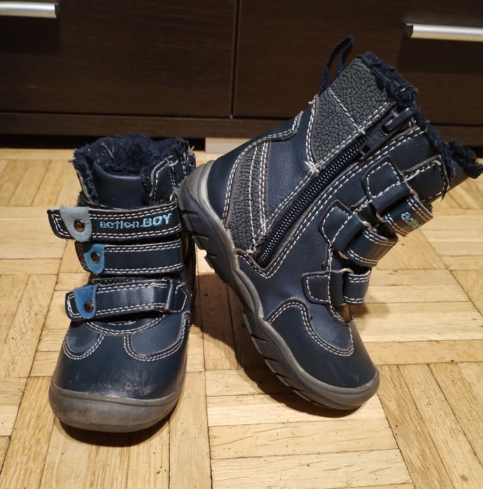 Kozaki chłopięce granatowe r25