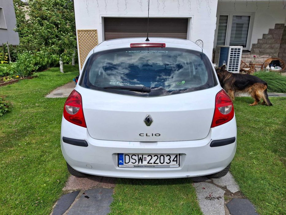 "Biała Strzała" - Renault Clio 1,2 / 2008