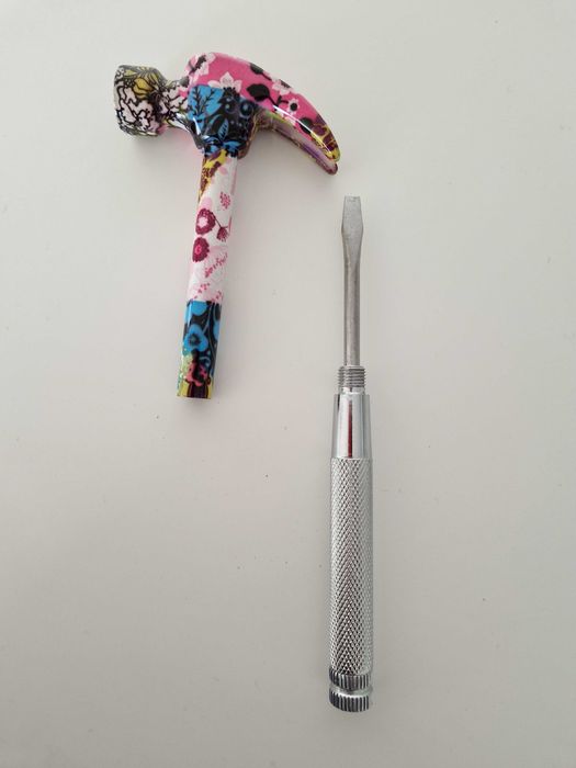 Martelo 5 em 1. Martelo Metal com Chaves de Fenda e Estrela