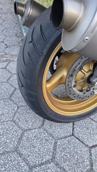 Honda CBR 1100 XX