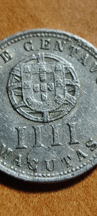 Moeda Vinte Centavos (MACUTAS) "MACUTAS" A moeda tem  vários erros de cunhagem!