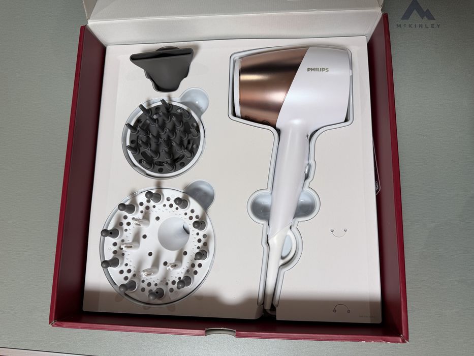 Фен Philips BHD827 SenseIQ серії 9000