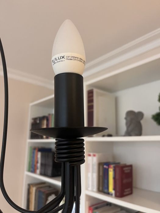 Żyrandol lampa klasyczna stylizowana czarna