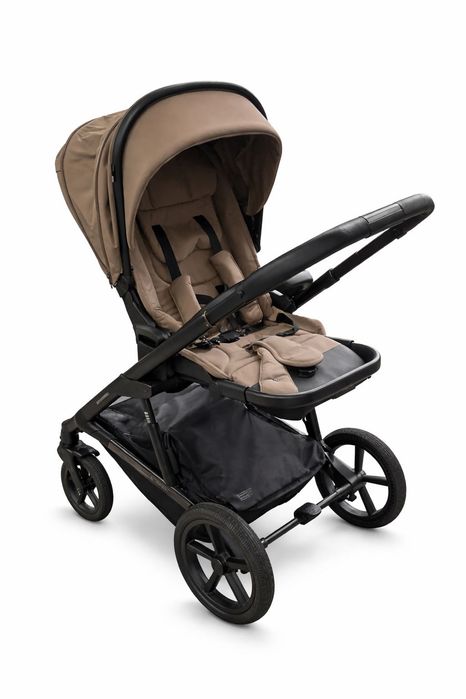 Продається коляска 2в1  CARRELLO Sigma у хорошому стані.