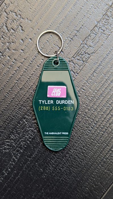 Бойцовский клуб брелок на ключи fight club Чак Паланик