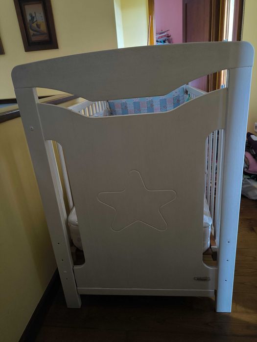 Berço bebé em muito bom estado