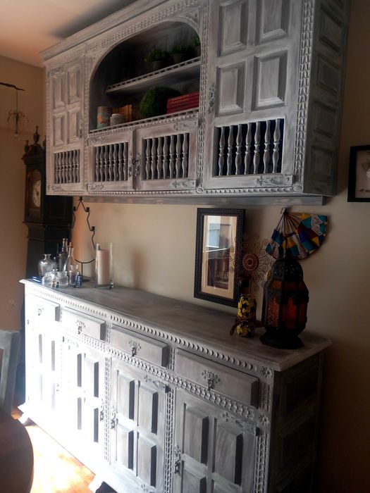 Móvel de sala em madeira