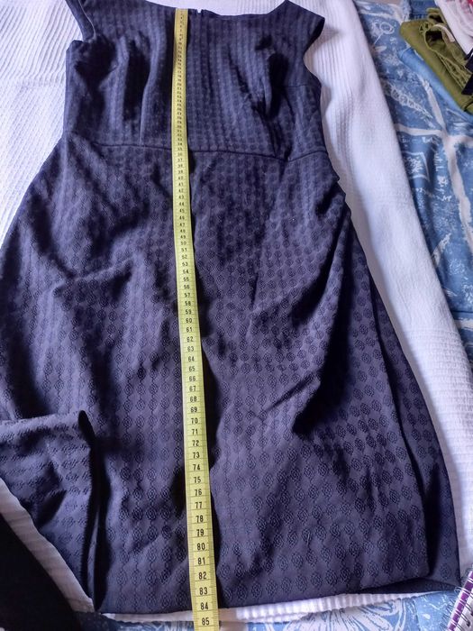 Vestido azul marinho com motivos, Globe, Tam 34