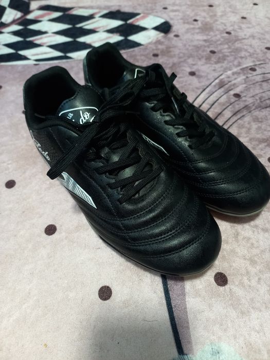 Футбольні бутси  Joma