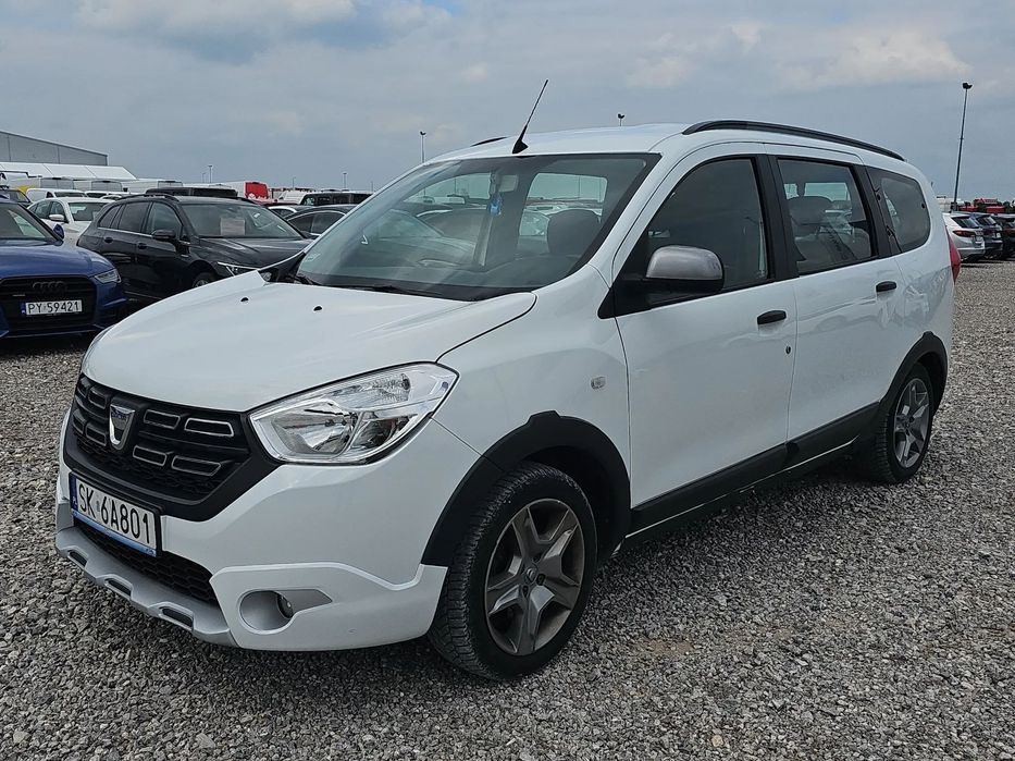 Dacia Lodgy Dacia Lodgy 1.5 Blue dCi Stepway manual f-a VAT23%