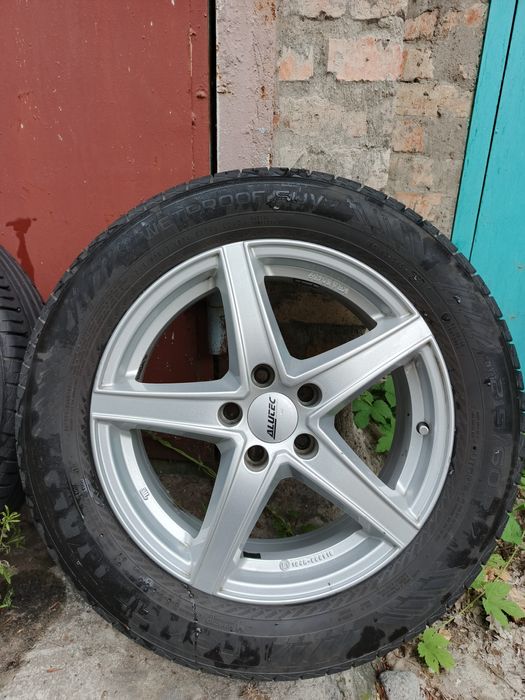 Продам диски с резиной