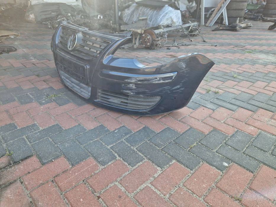 Бампер передний Поло 2005-2009 9N паредній бампер VW Polo 9N