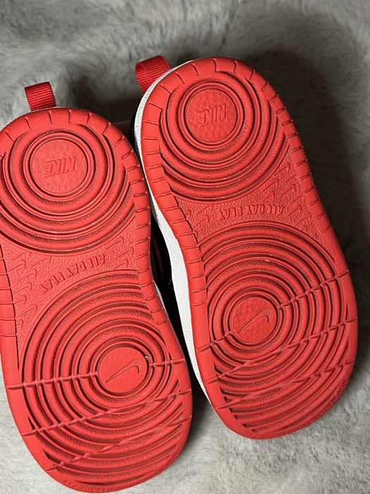 Дитячі кросівки nike