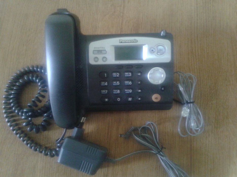 2 Телефони Panasonic