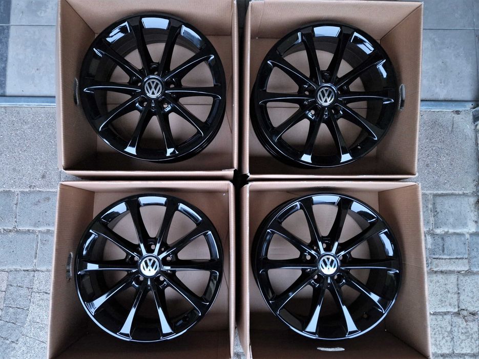 Alufelgi 17 5x112 VW Golf Passat Touran Jetta Caddy T-Roc Czarne 627#