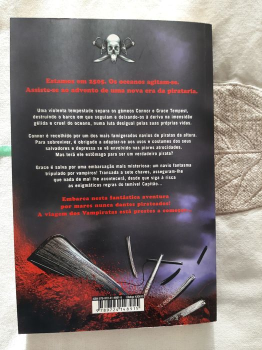 Livro "Vampiratas demónios dos mares "