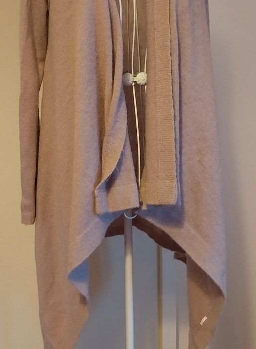 Cardigan assimétrico | lilás | malha quente lã | 3 Suisses