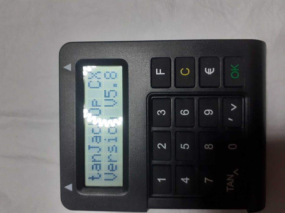 REINER SCT і моб. Xiaomi Redmi 9 Huawei P9  VNS-L31  Samsung  SM-A520