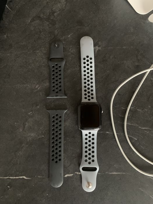 Smartwatch Apple watch SE+ dodatkowy pasek GRATIS