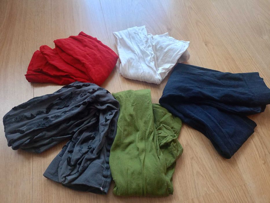 Zestaw cienkich rajstopek na 8-10 lat