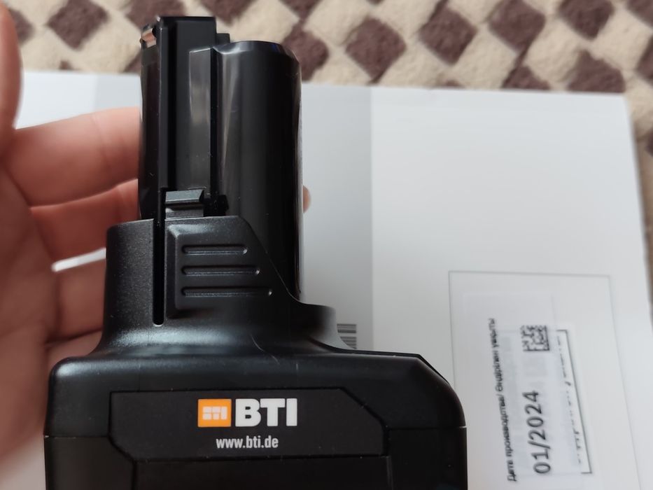 Акумулятори Bosch 18V, 12V 2-4 Аh та аналоги