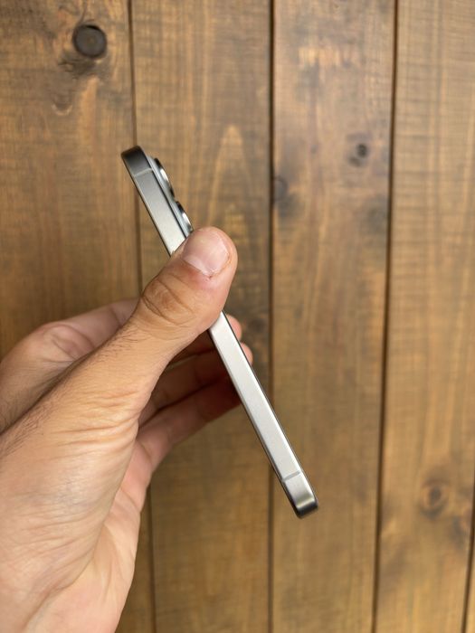 Apple IPhone 15 pro 128Gb