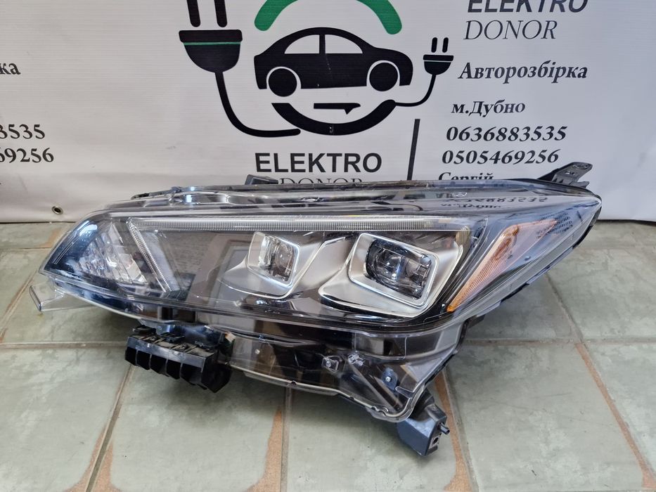 Фара Nissan Leaf 18-24 р.в. фари передні права ліва Ніссан Ліф 2