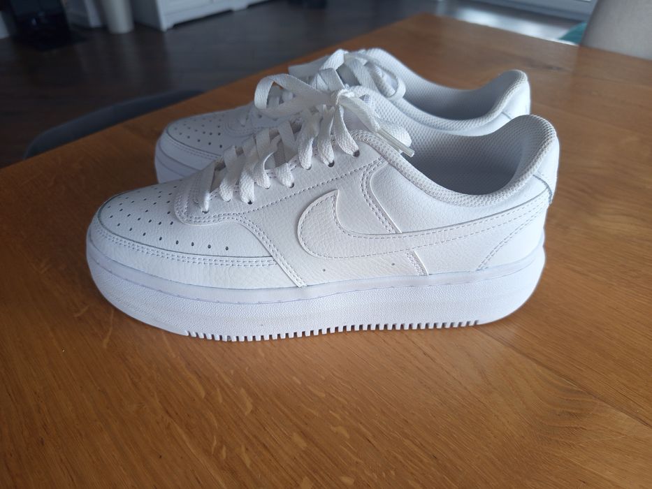 Buty sportowe  używane jak nowe