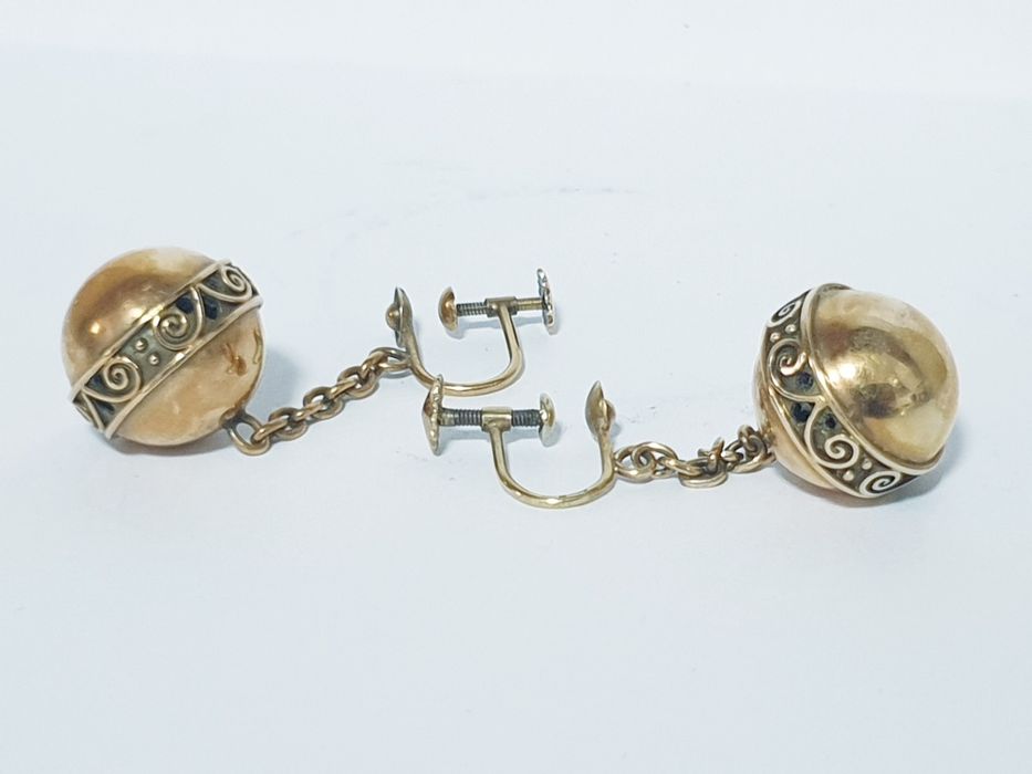 Exquisite antique pair of 585 gold - 14 karat earrings