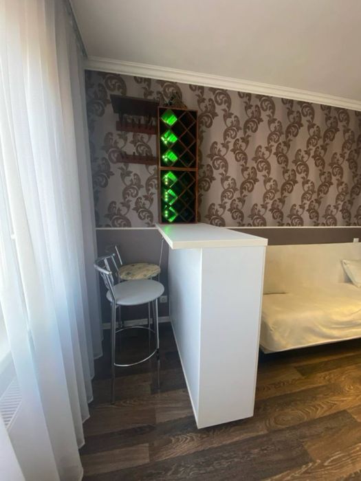 Оренда чудовоі  3к  квартири по вул Хорольська, 1А.