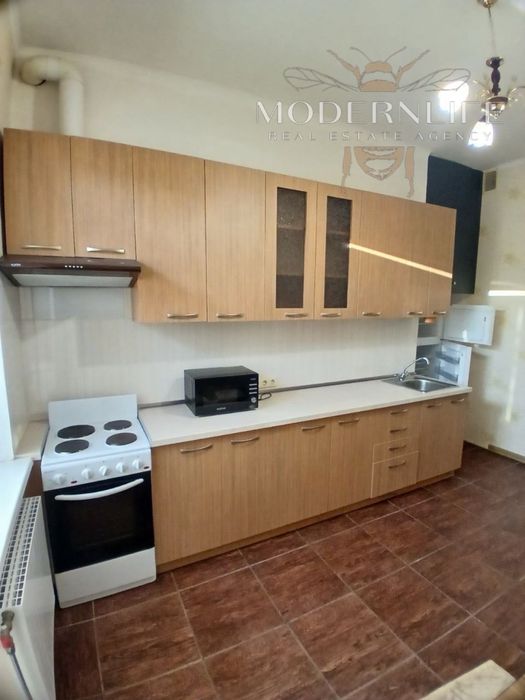 Продаж 1к квартири вул. Градинская 7