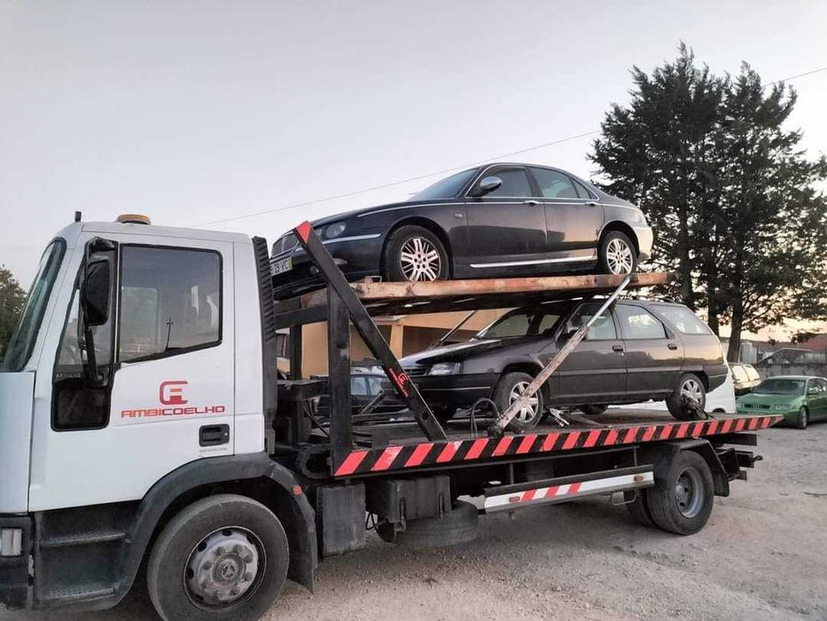 TRANSPORTAMOS E Tratamos da documentaçao do abate do seu automóvel.