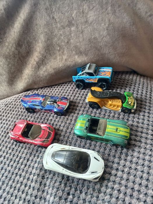 Машинки-моделькі mattel hotweels набір або по шт